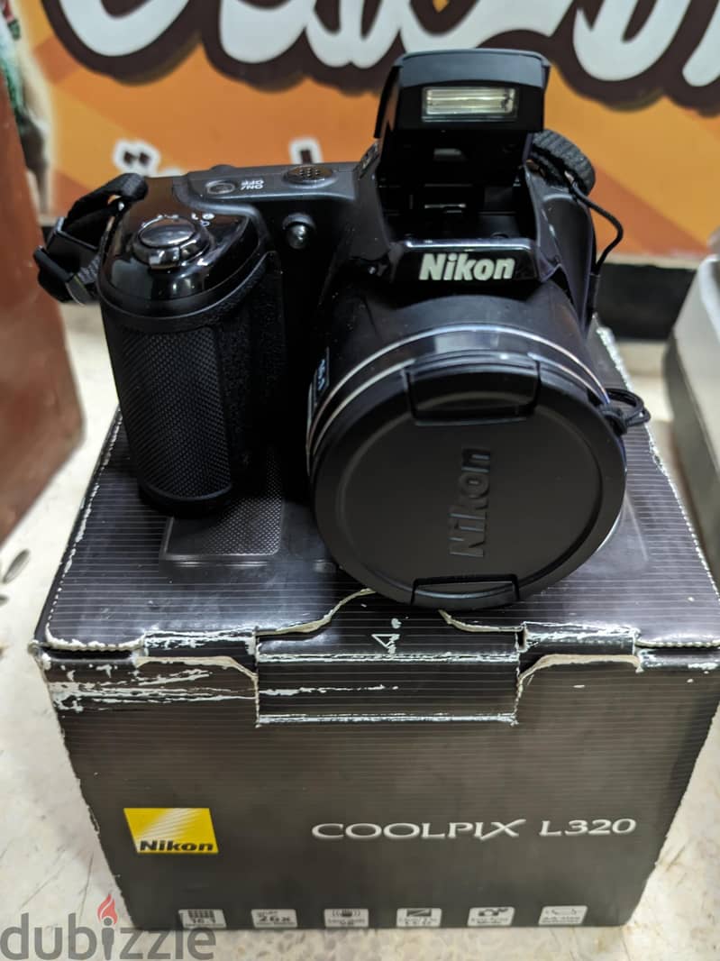 Nikon Coolpix L320 2