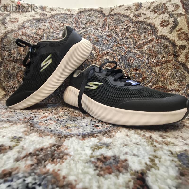 Original Skechers GO RUN NOW 2