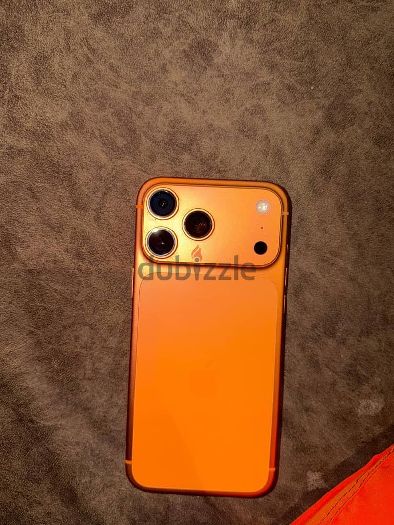 Apple - iPhone 17 Pro Max 1