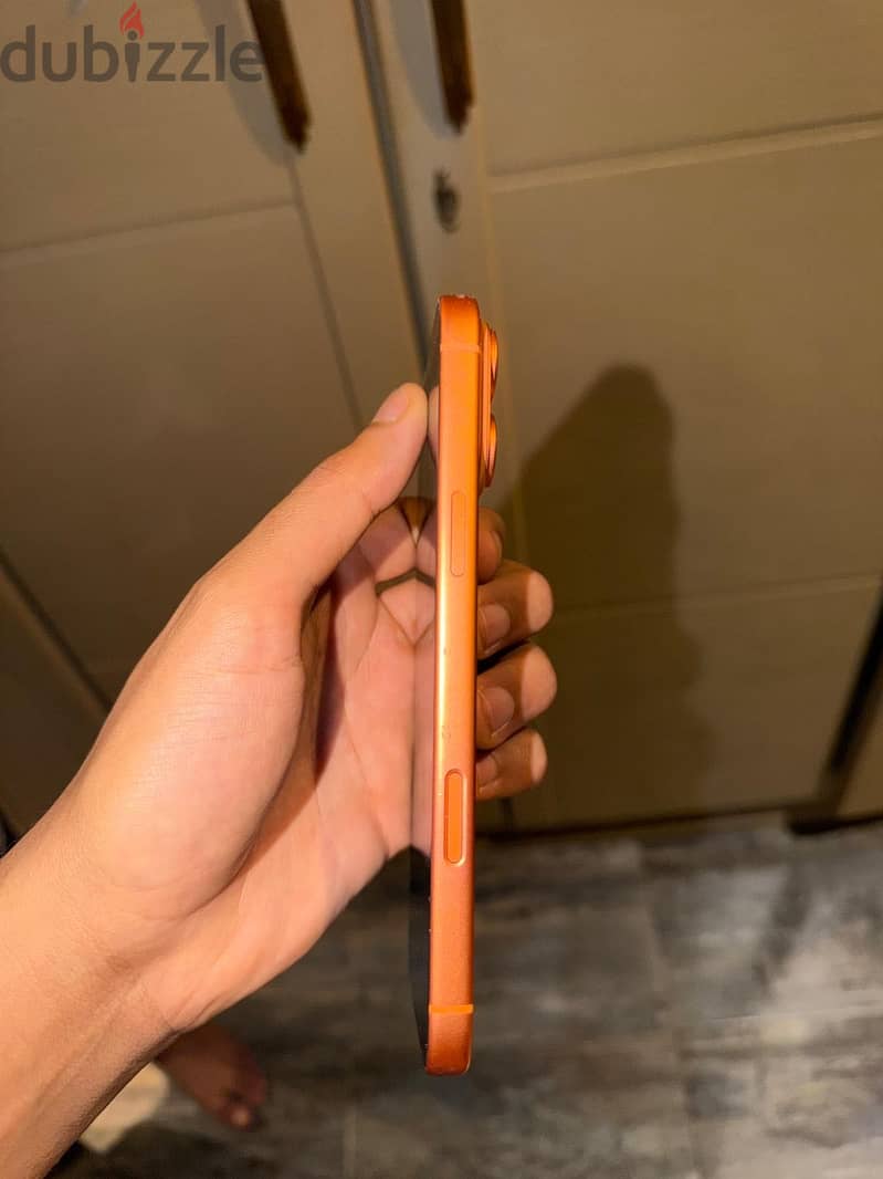 Apple - iPhone 17 Pro Max 4