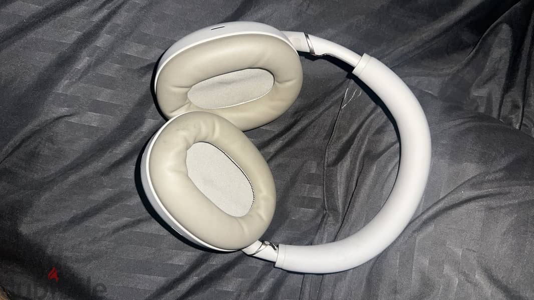 Headphones sony XM6 2