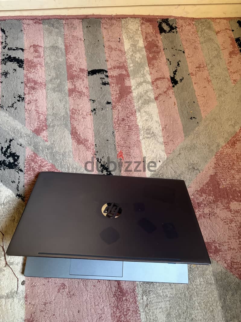 HP PAVILLION I7 11th gen touchscreen 10