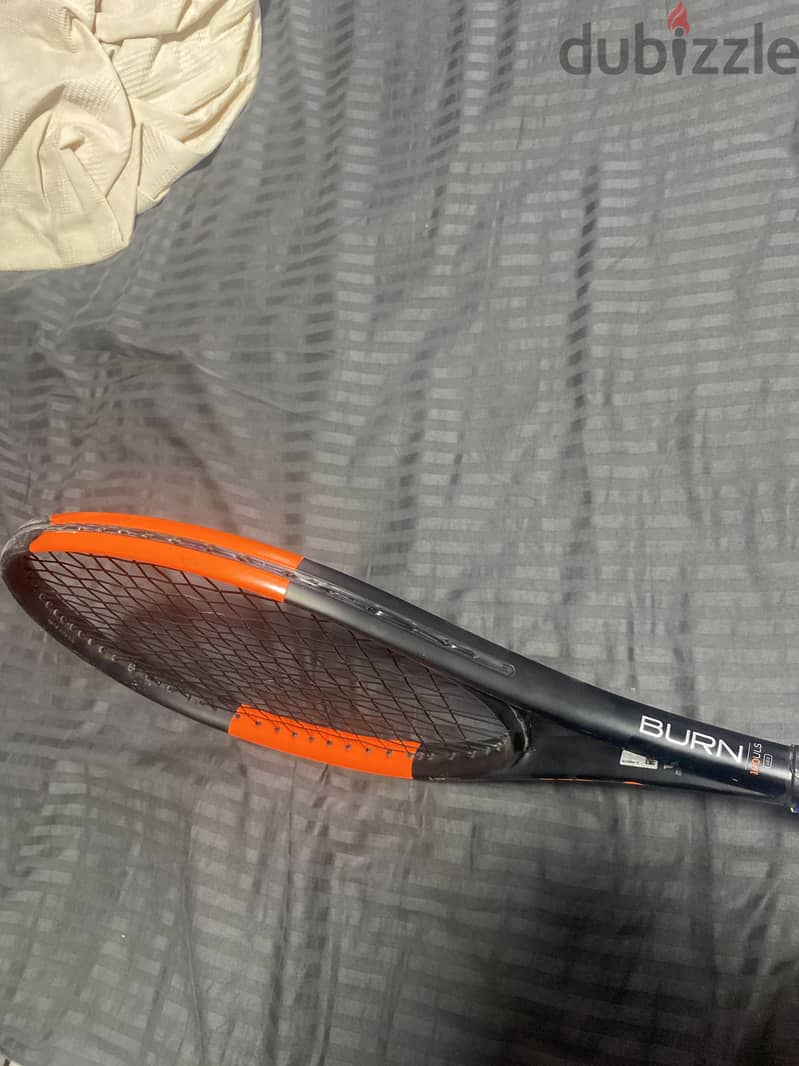 Wilson burn 260g racket new condition 1