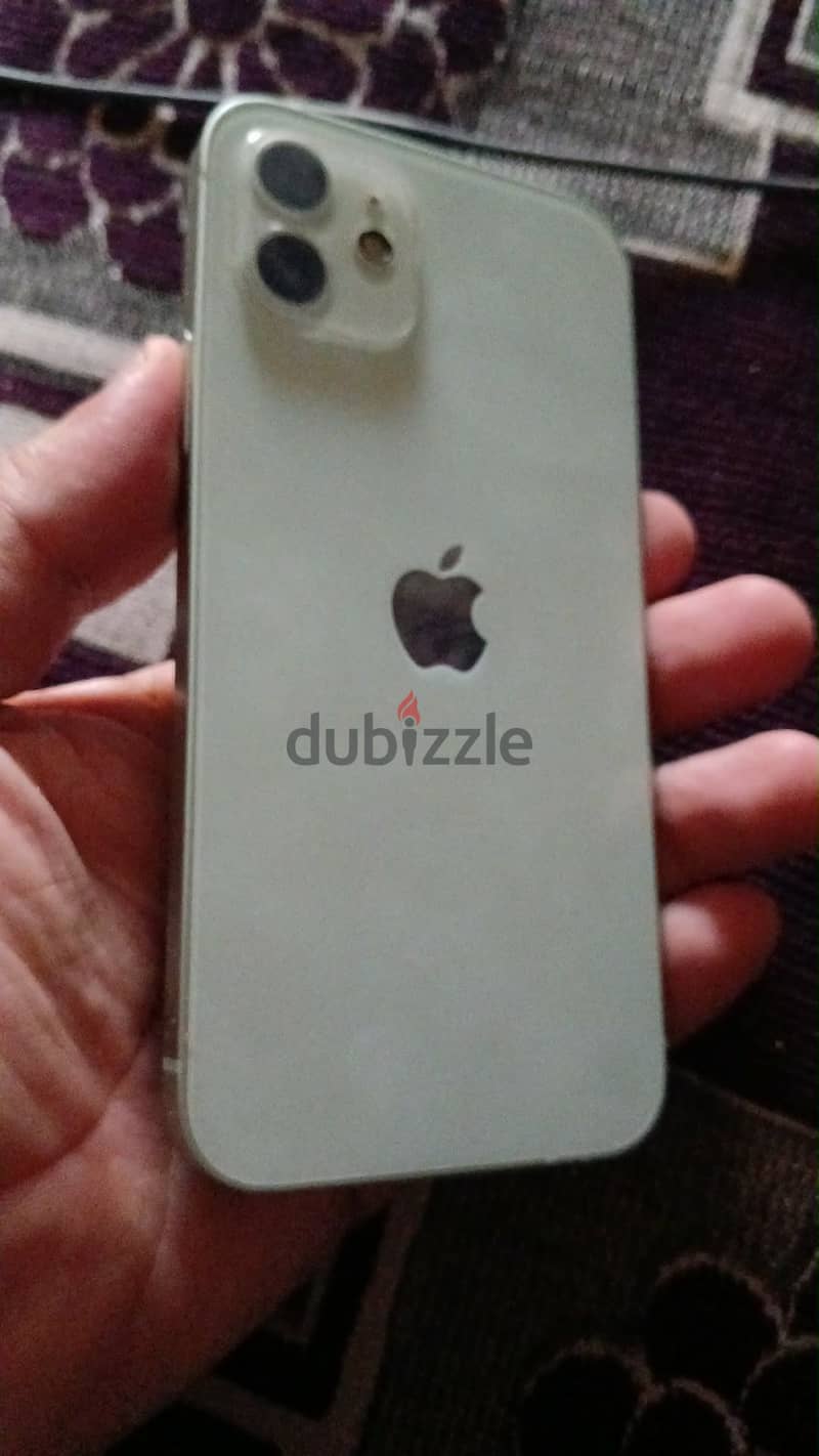 iPhone 12 128 4