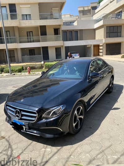 Mercedes-Benz E200 2020