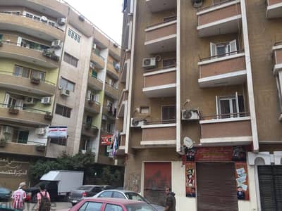 فرصة استثمارية محل بمساحه ممتازة للبيع في أرقَى مناطق أسيوط!