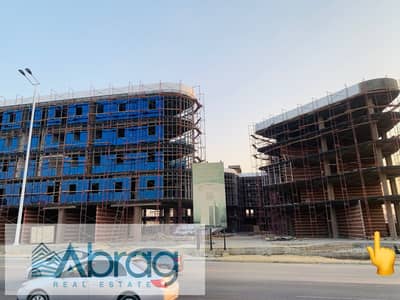 Showroom or restaurant space for a brand available for sale; features a frontage on the Central Axis. Immediate handover, with a 5-year installment pl