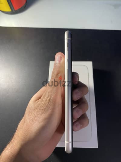 Apple - iPhone 11