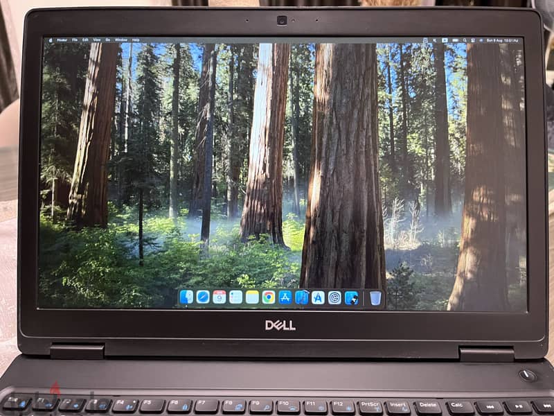 Dell Latitude 5590 1