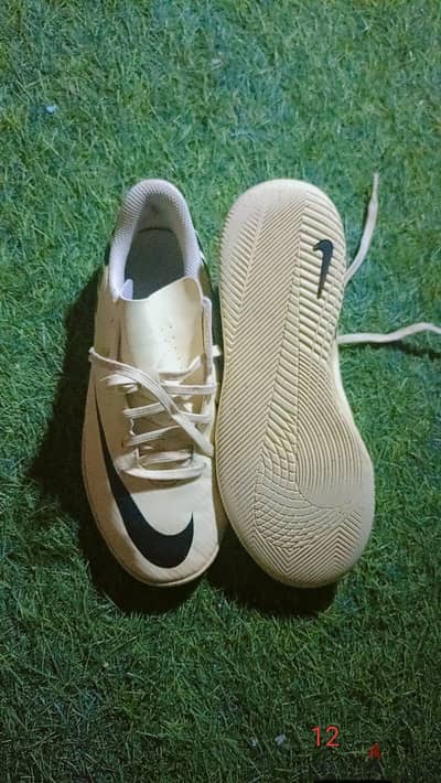 shoes original size 35