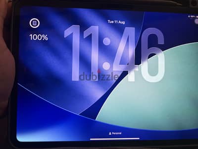 Ipad pro m5 256gb كالجديد تماما