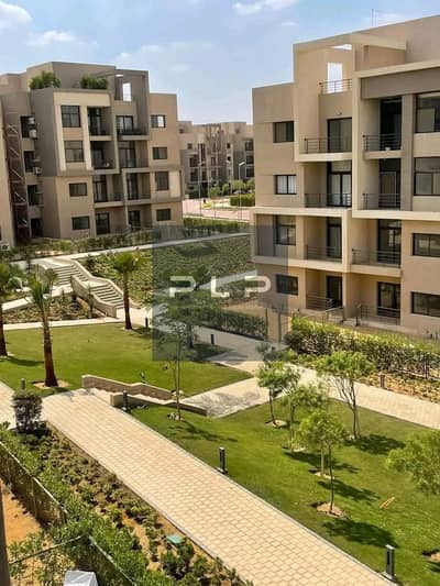 شقة للايجار متشطبة بالكامل استلام فوري في التجمع الخامس دقايق من الجامعة الامريكية  كمبوند فيفث سكوير ( المراسم ) Fifth Square