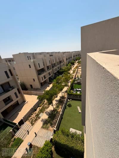 Duplex for Sale in Al Burouj Compound – 276 sqm