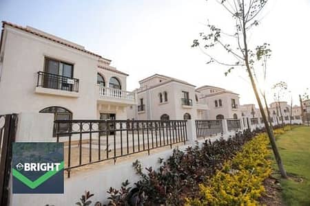 Immediate delivery of a townhouse villa for sale in Celia at a competitive price with 9-year installments.