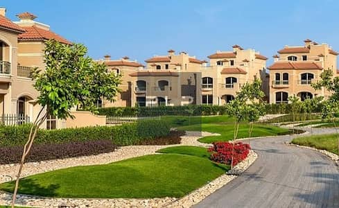 Standalone Villa for Sale in La Vista City Pool View