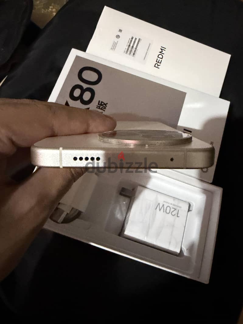Xiaomi Redmi K80 ULTRA 3