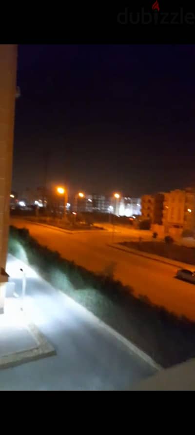 شقة للبيع بكمبوند زاهر حدائق اكتوبر