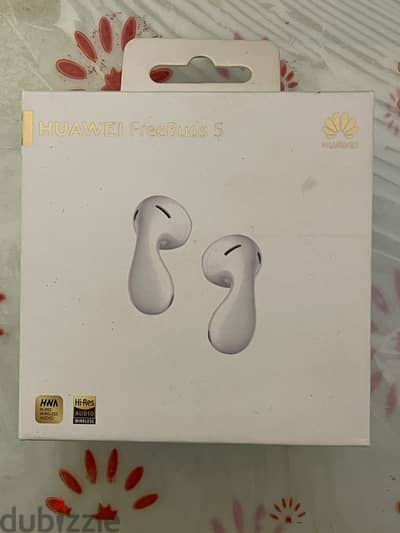 Huawei FreeBuds 5 – حالة ممتازة كالجديدة