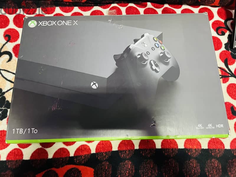 Xbox One X | 1T 4