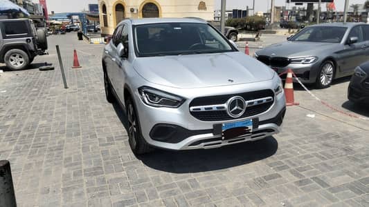 Mercedes-Benz GLA 200 2021