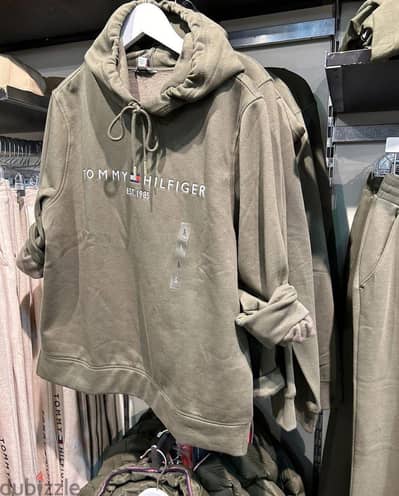 Tommy Hilfiger