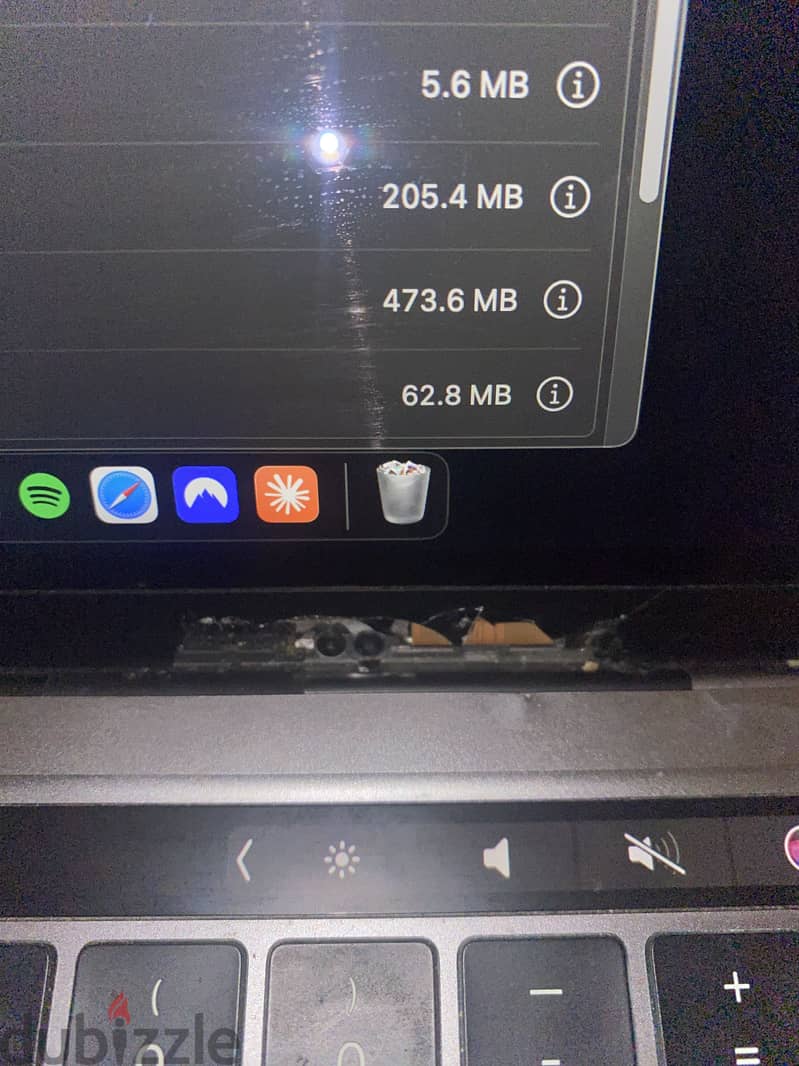 MacBook Pro 2020 core i5 3