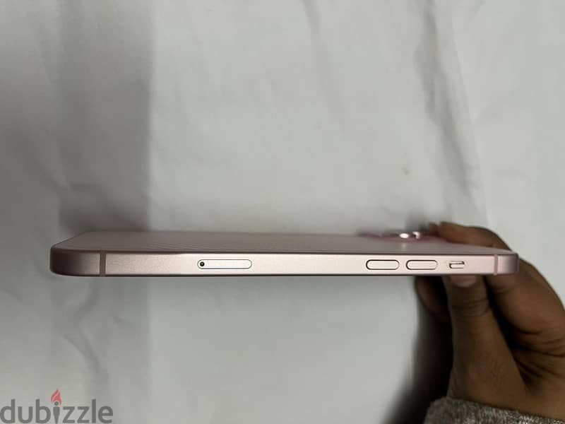 Apple - iPhone 15 plus 3