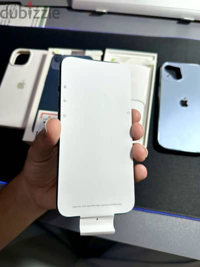 Apple - iPhone 13