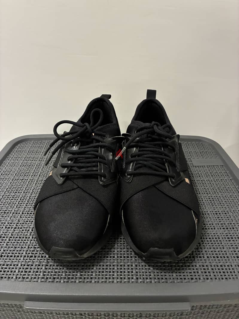 Puma used rarely 7