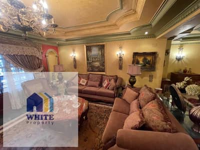 شقة للبيع  بقلب ميدان المساحة الدقى