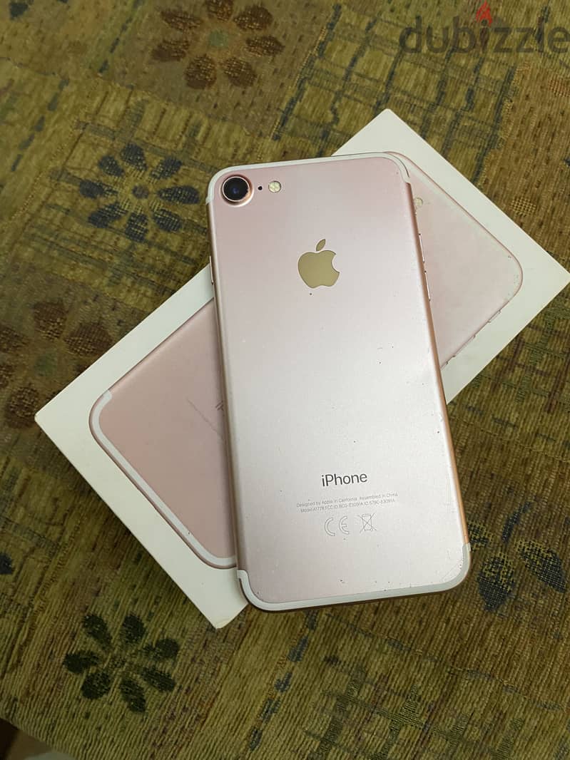 Apple - iPhone 7 6