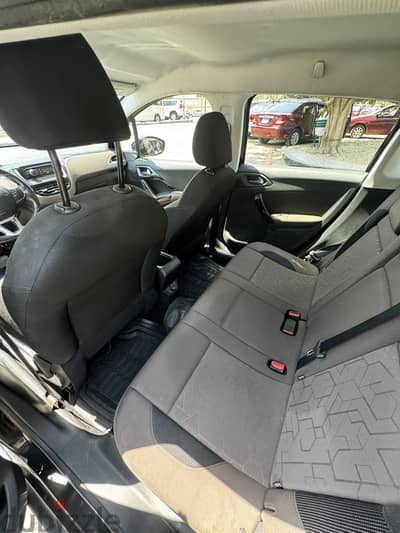 Peugeot 2008 2015