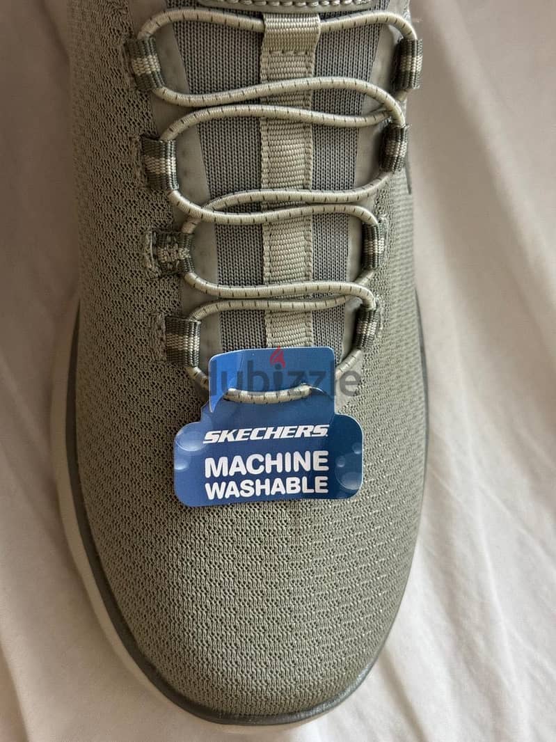 Skecher 1
