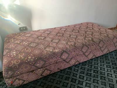كنبه سرير بصندوق