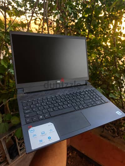 Dell G15 5510 | i7 8-Core | RTX 3050 | 16GB | 512SSD | 120Hz