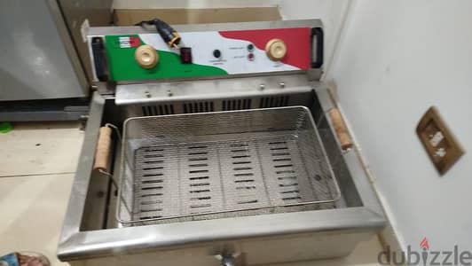 قلاية كهربائية  سعه ٣٠ لتر