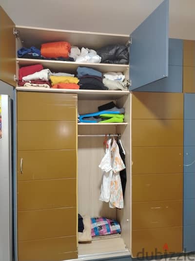 دولاب جرار
