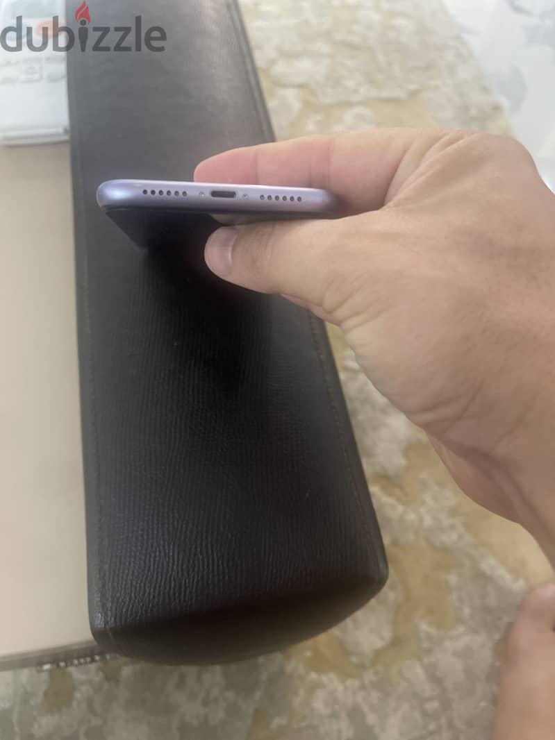 Apple - iPhone 11 4