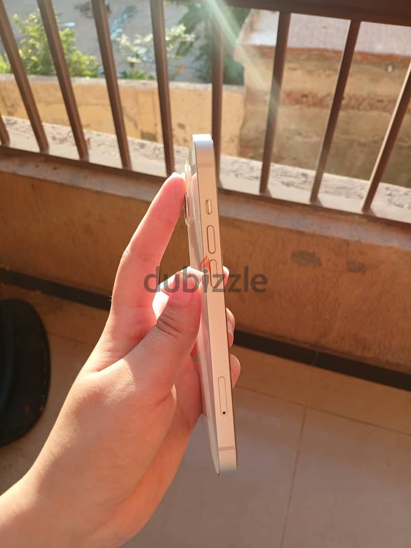 Apple - iPhone 13 2