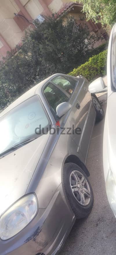 Hyundai Verna 2012