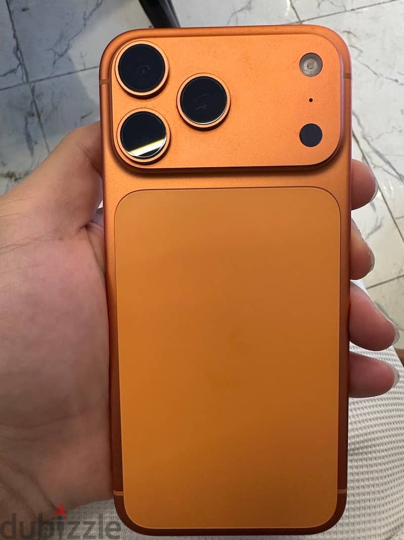 Apple - iPhone 17 Pro Max 1