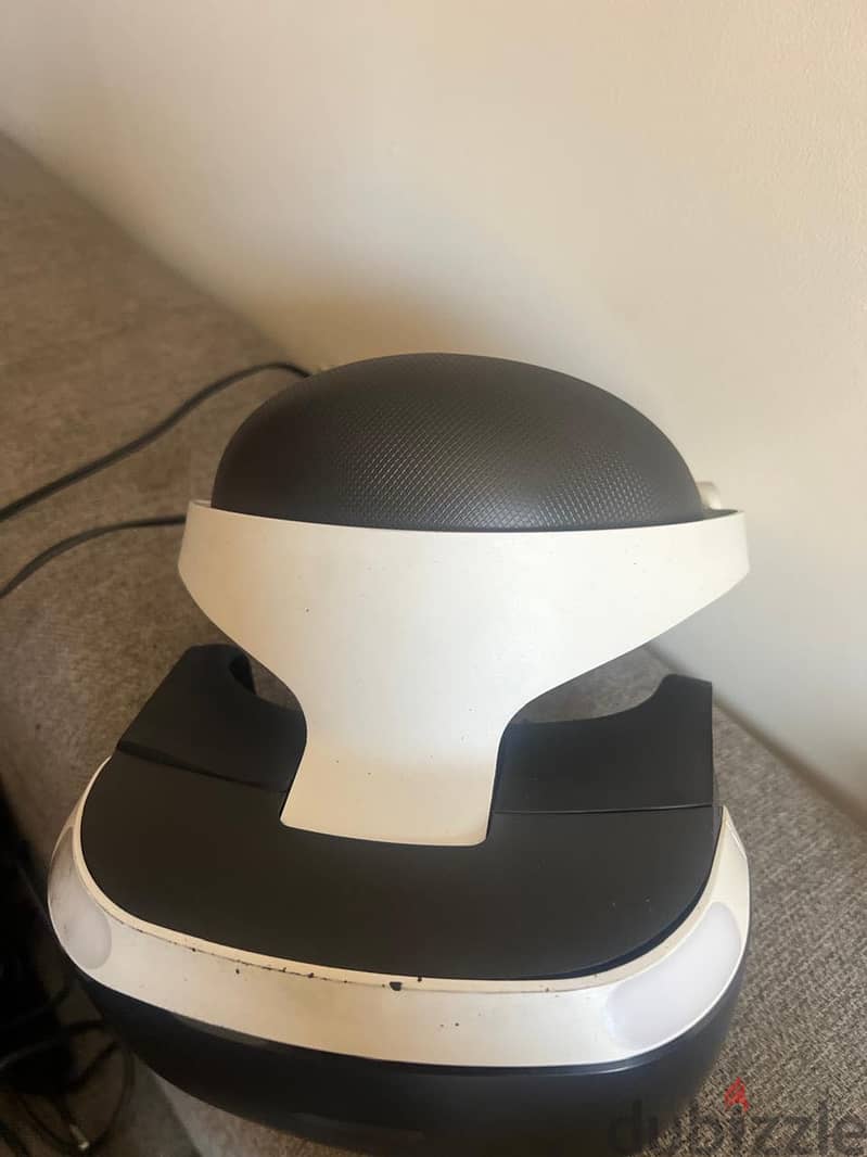 Ps 4 VR with camera and all accessories 4