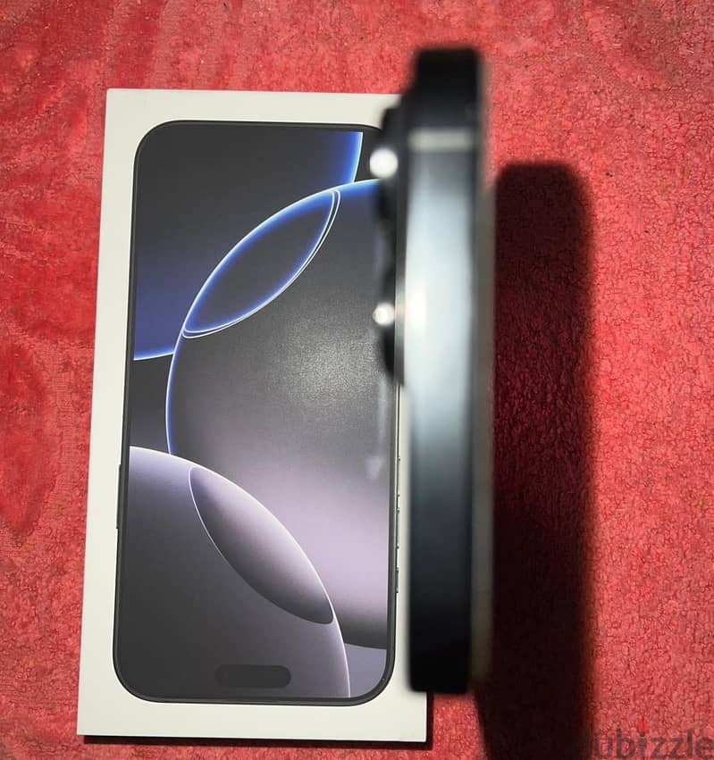 Apple - iPhone 16 Pro Max 6