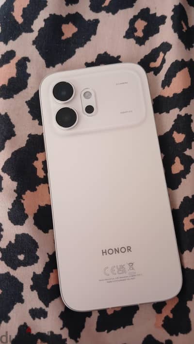 Honor 600