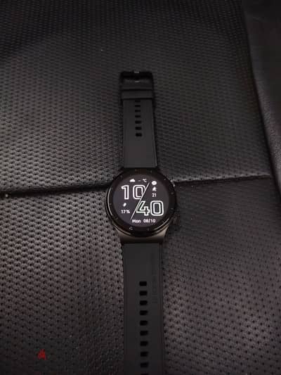 Huawei Watch GT 2 Pro Original – حالة ممتازة + العلبة والشاحن + 5 سكري