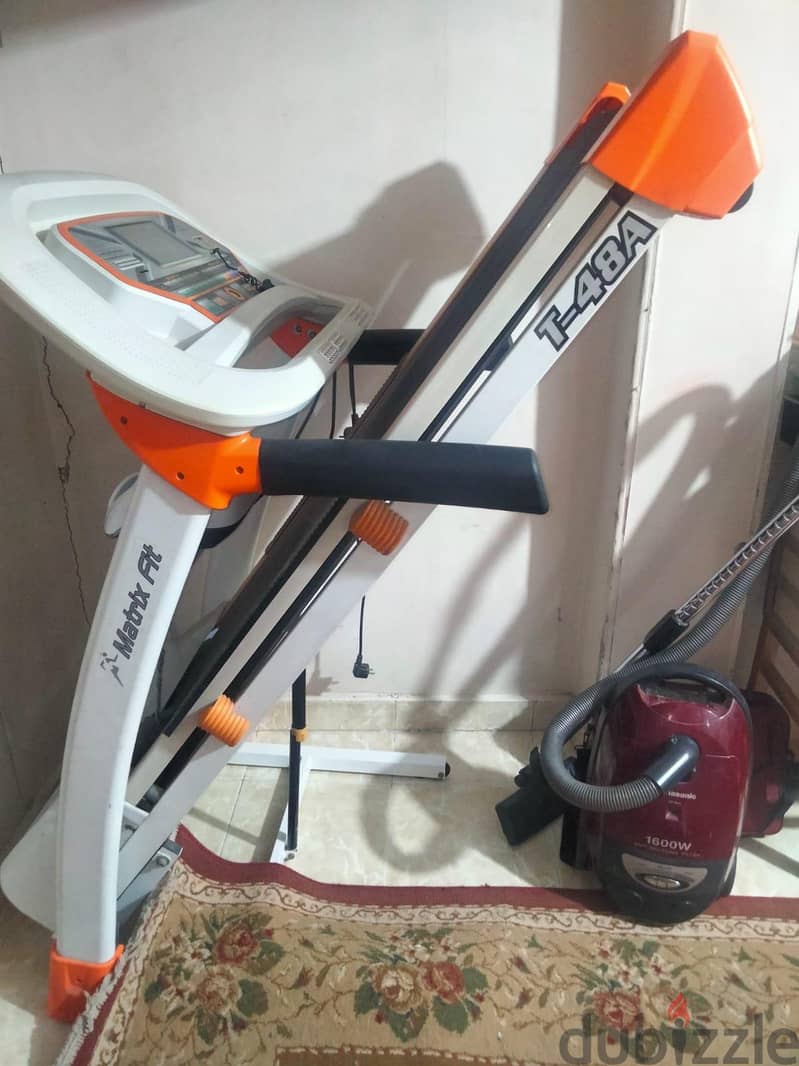 Matrix fit T48A Treadmill 4
