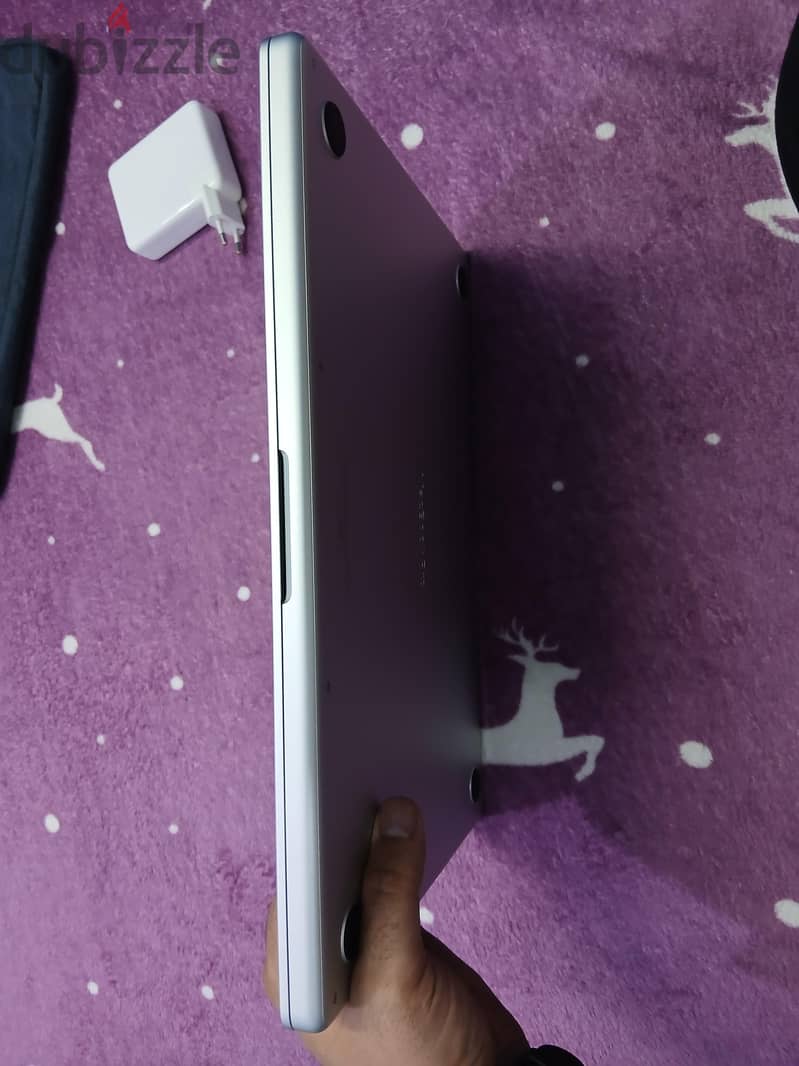 MacBook Pro M1 Pro 32ram 16 inch 5