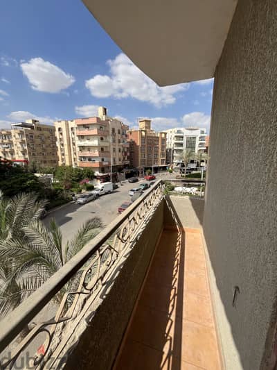 Apartment for sale in First District, adjacent to 2nd of October