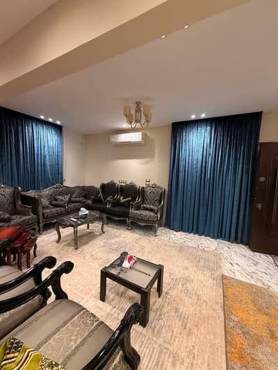 Furnished rooftop apartment for rent in Sheikh Zayed (Beit Al-Watan). It features an elevator and is fully equipped for immediate occupancy, including Furnished rooftop apartment for rent in Sheikh Zayed (Beit Al-Watan). It features an elevator and is fully equipped for immediate occupancy, including