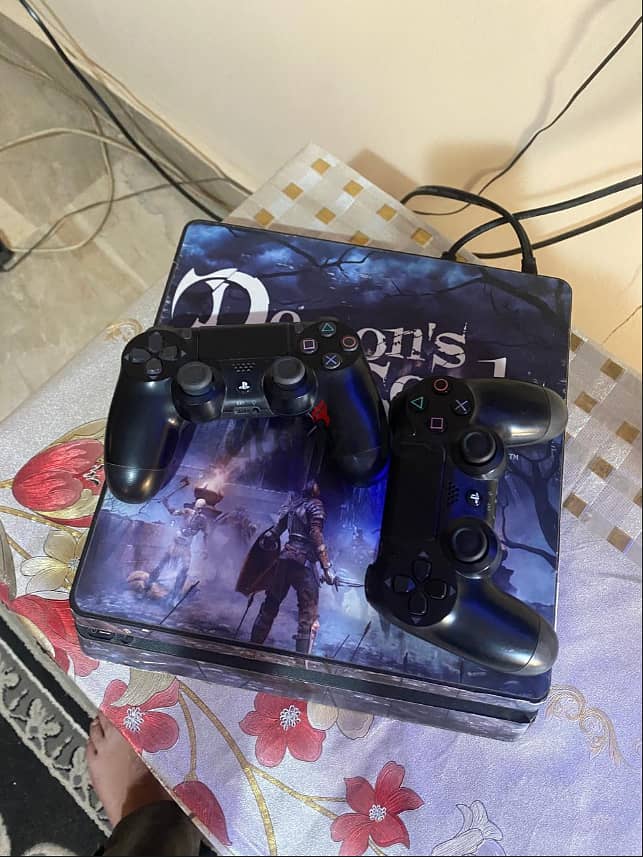 ps4 slim-500 gb- software 13.52 2